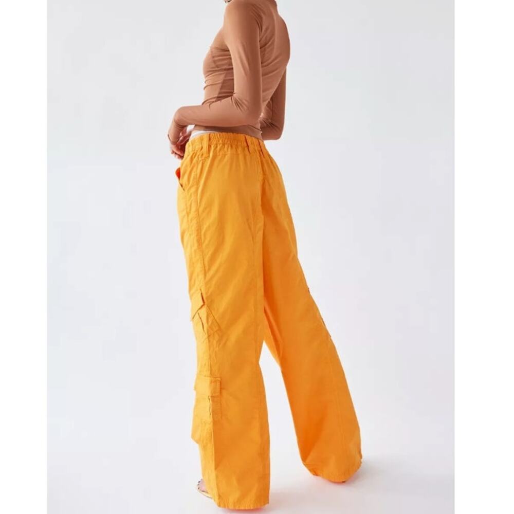 BDG Urban Outfitters NWOT Orange Y2K Low Rise Baggy Wide Leg Cotton Cargo Pant